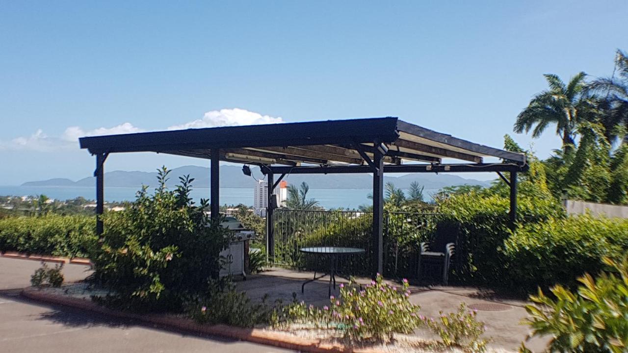 Island View Motel Townsville Exterior photo